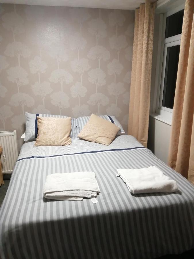 White Bed & Breakfast Blackpool