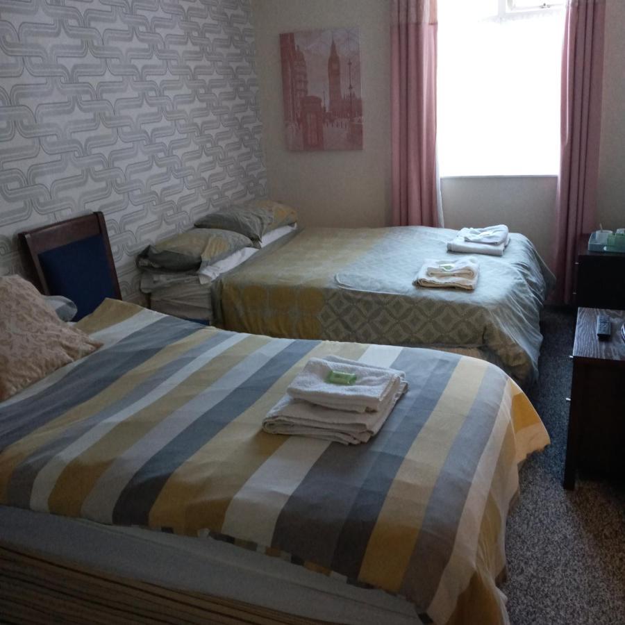 White Bed & Breakfast